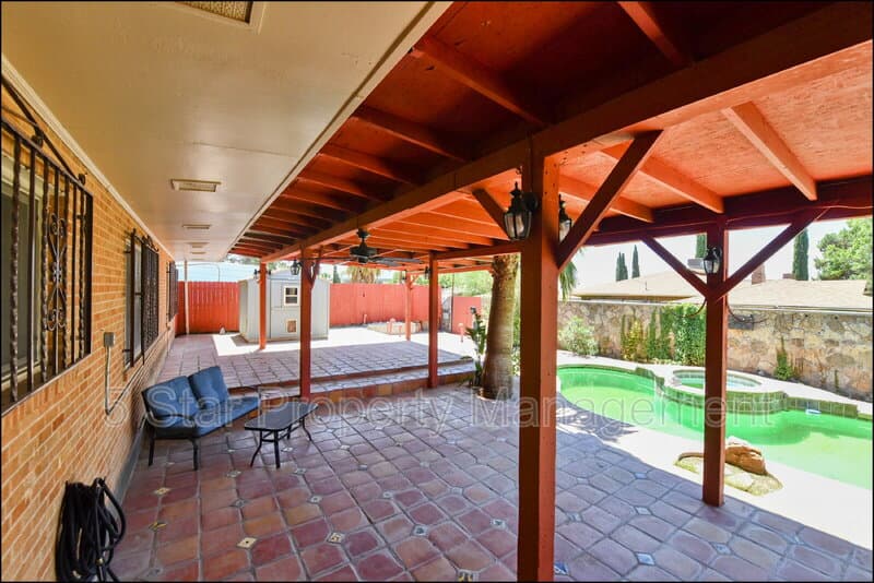 El Paso House: 3030 Aurora Avenue