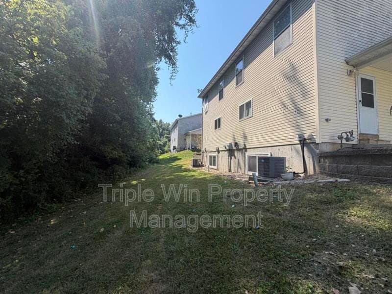Saint Charles House: 224 Diekamp Ln