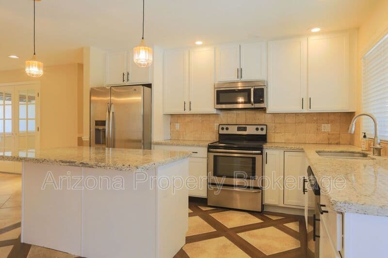 Tempe House: 2522 E. Fairmont Dr.