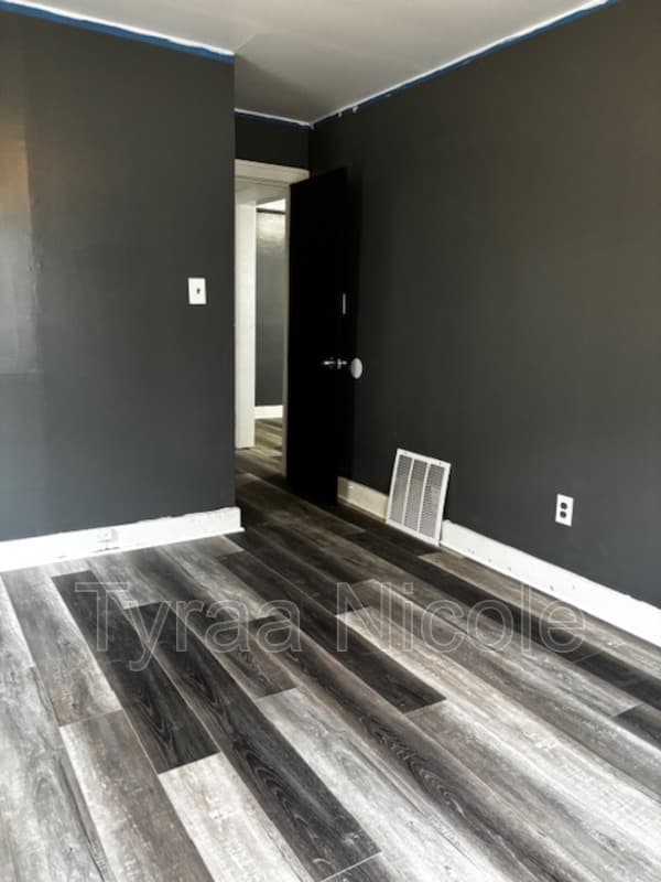 Detroit House: 14284 Cruse Street