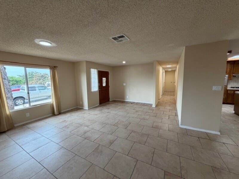 National City Condo: 1609 Grove Street Unit B