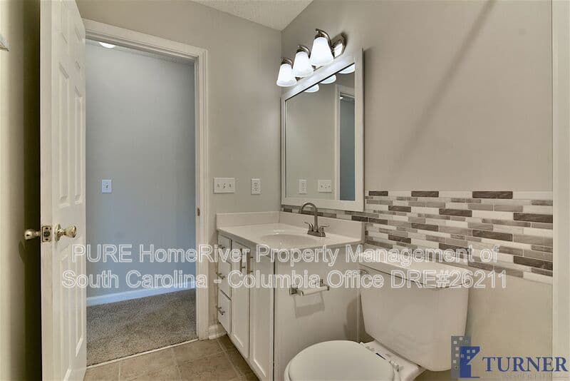Chapin House: 125 Baltic Ct