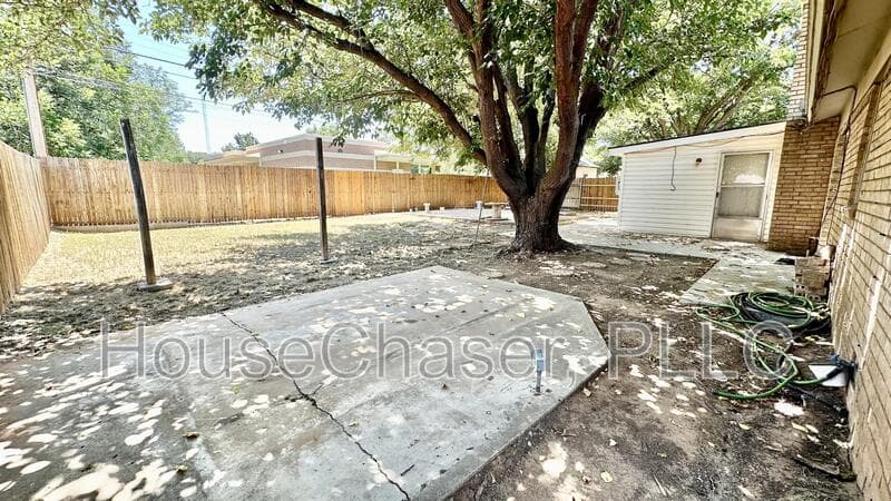 Lubbock House: 5515 18th Street