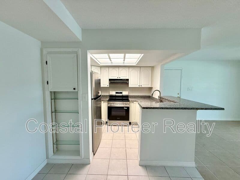 New Port Richey Condo: 5111 Amulet Dr
