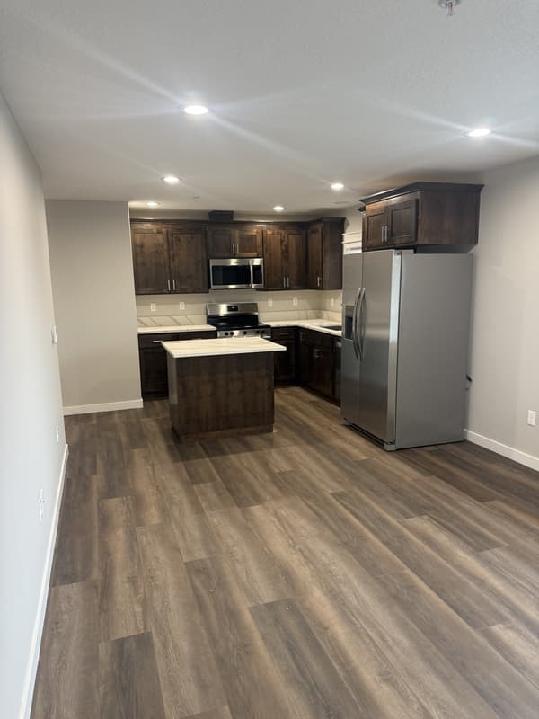 Keizer Condo: 491-497 Marino Drive North - 493