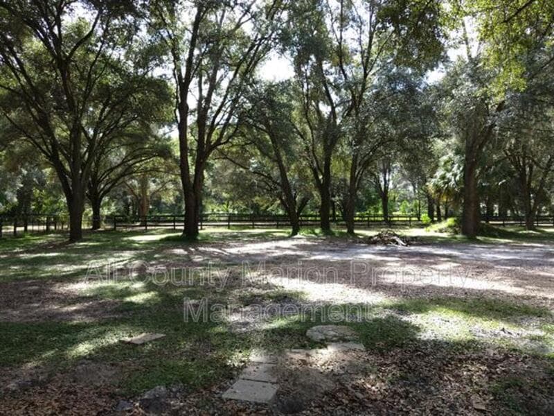 Summerfield House: 14411 SE 25th Ave