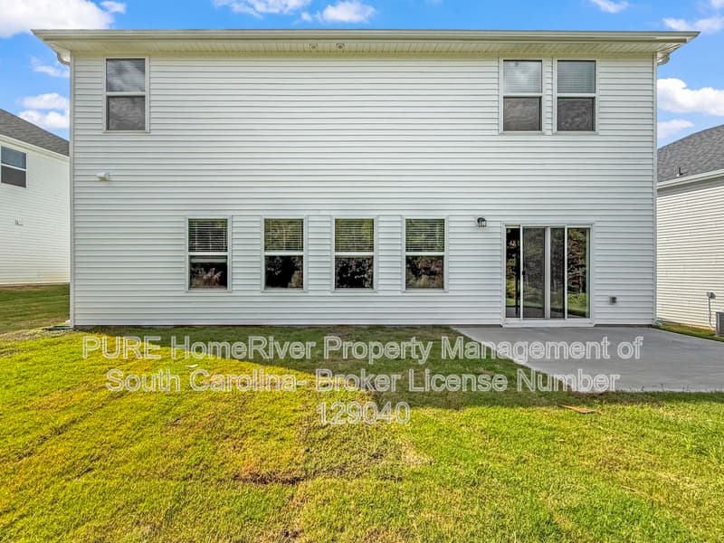Moore House: 1496 Switchback Cir