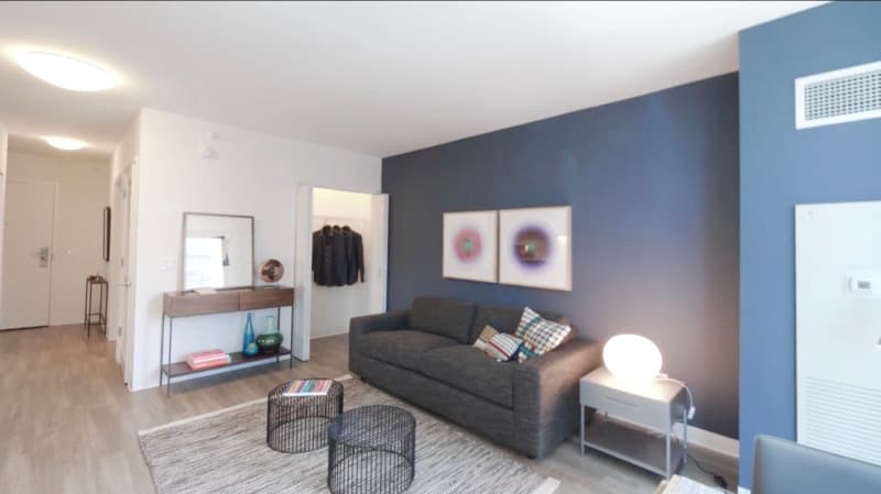 chicago Condo: 661 N La Salle Dr