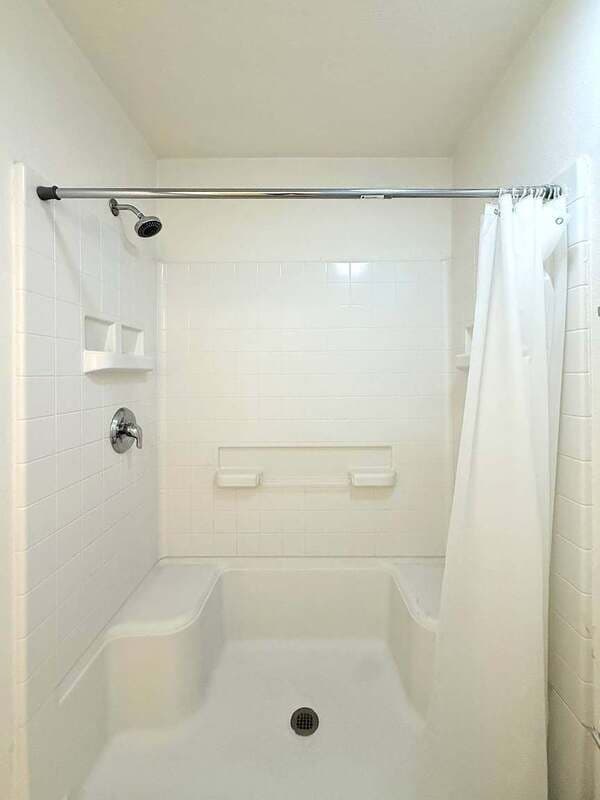 Brandon Townhome: 2516 Oleander Lakes Drive