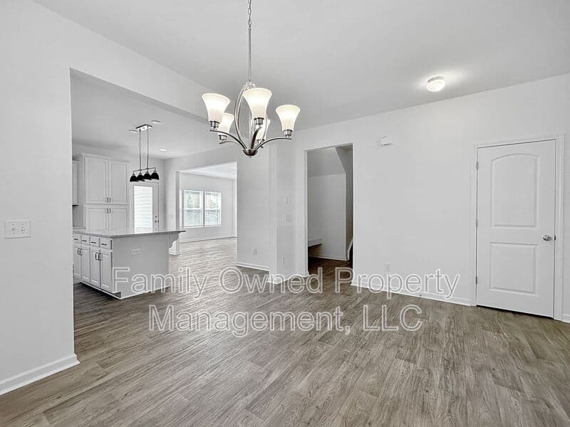 Summerville House: 105 Whimbrel Drive