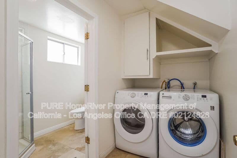 San Pedro House: 980 W Battery St