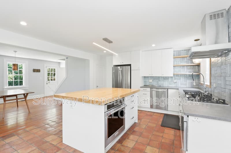 Princeton House: 4521 Province Line Rd