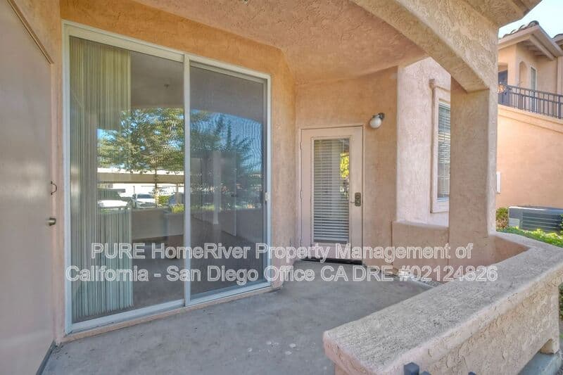 San Diego House: 18812 Caminito Cantilena