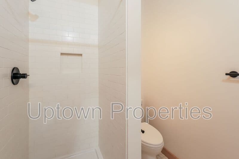 Portland House: 1515 N ROSA PARKS WAY