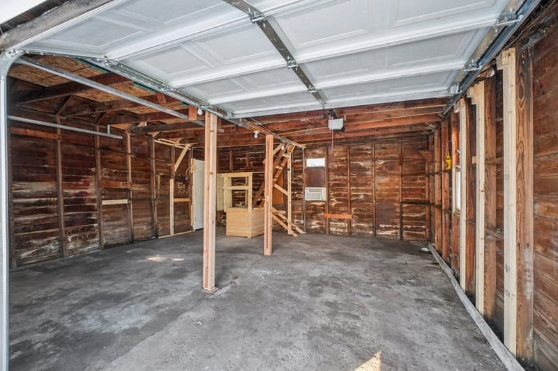 Detroit House: 7350 Globe Street