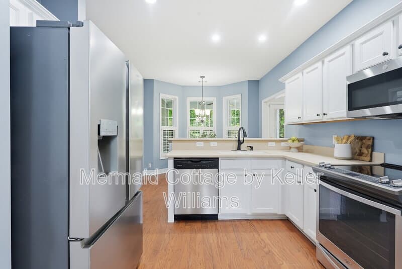 Beaufort House: 24 Pickens Street