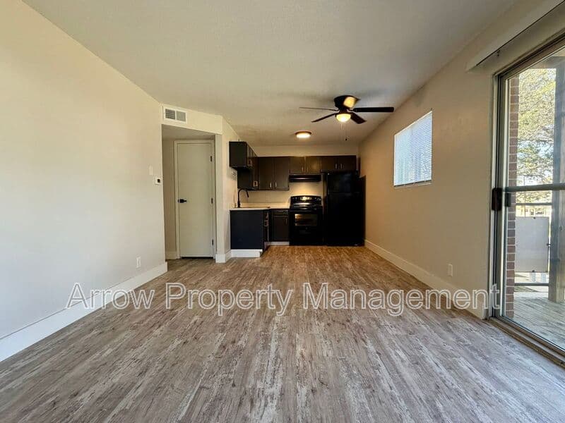 Lincoln Condo: 2325 S Street