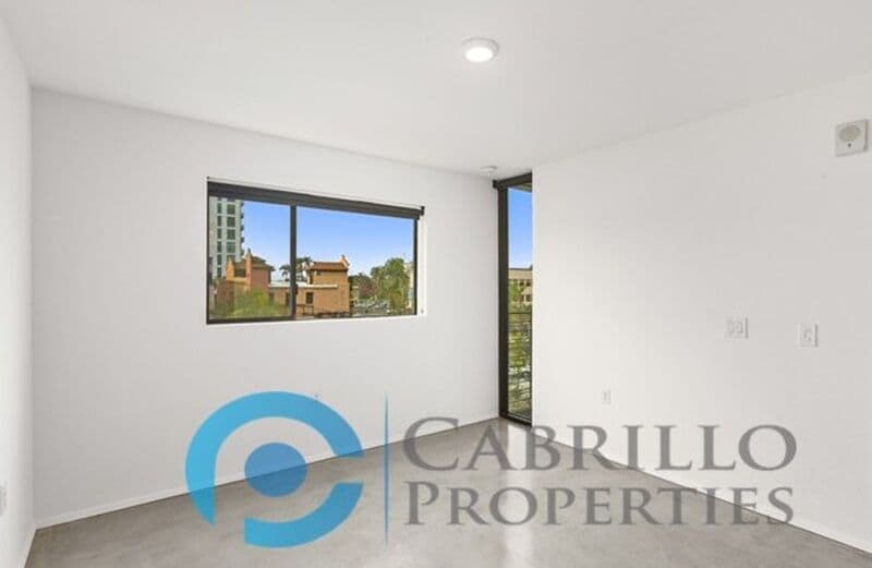 San Diego Condo: 2870 Fourth Ave