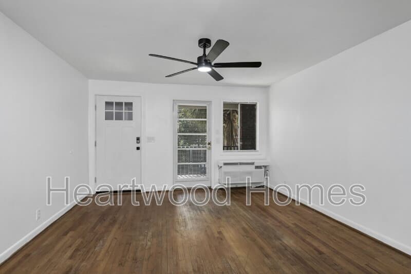 Columbia Condo: 934 Laurens Street