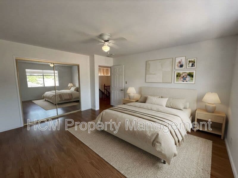 Long Beach House: 2605 E. Washington St.