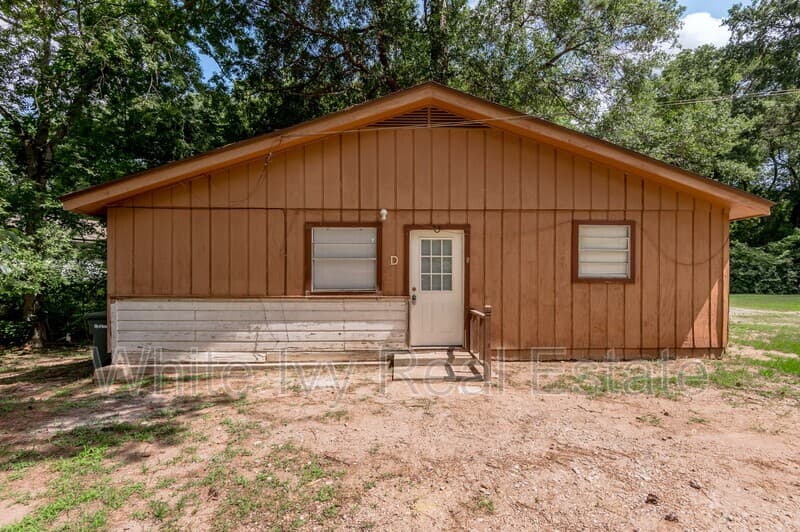Huntsville House: 712 Cline St
