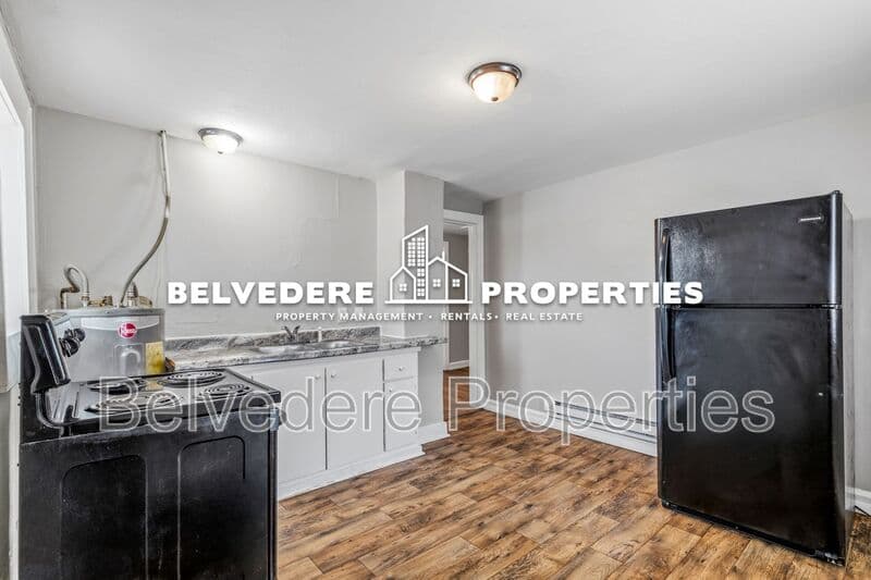 High Point Condo: 1730 Brooks Ave