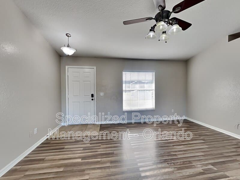 Winter Haven House: 247 Lake Eloise Pointe Blvd