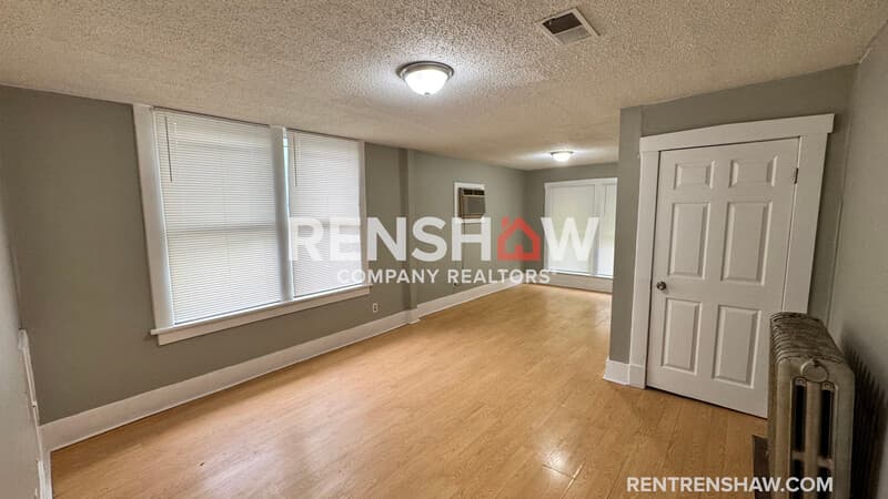 Memphis House: 1114 Azalia St