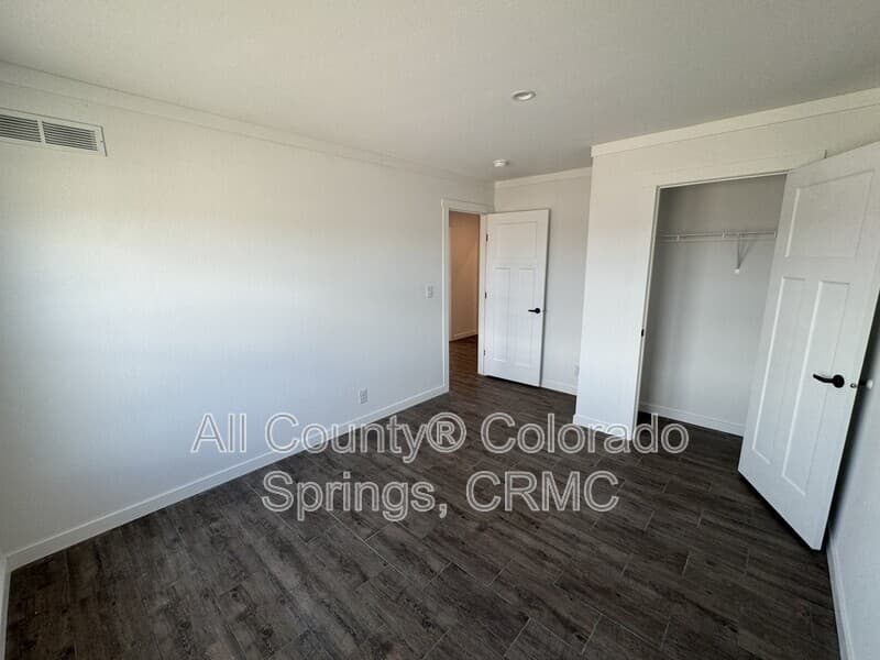 Pueblo West Condo: 690 E Hahns Peak