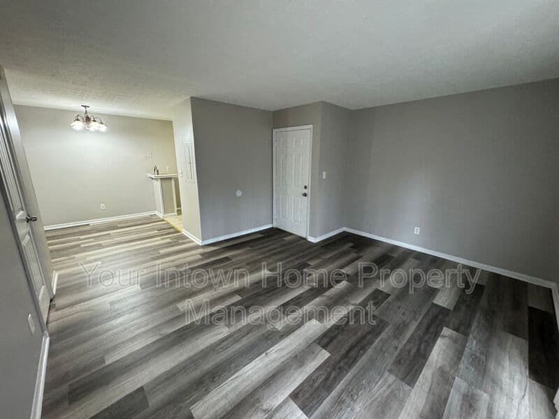 Decatur Condo: 2711 Fairlee Drive