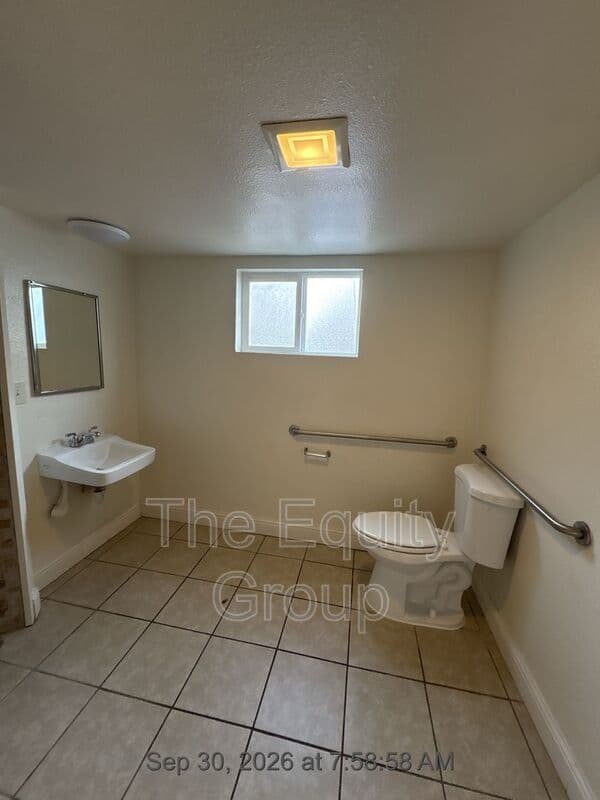 Visalia Condo: 32606 Road 124