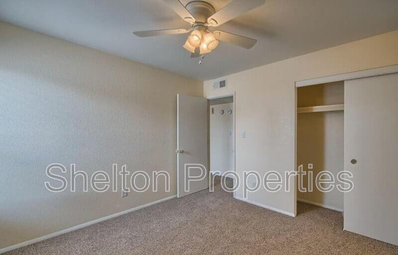 Mesa House: 4523 E Camino Cir Unit 2