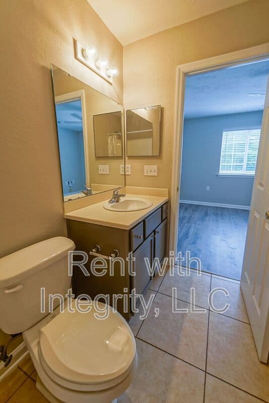 Tallahassee Condo: 241 Dixie Drive