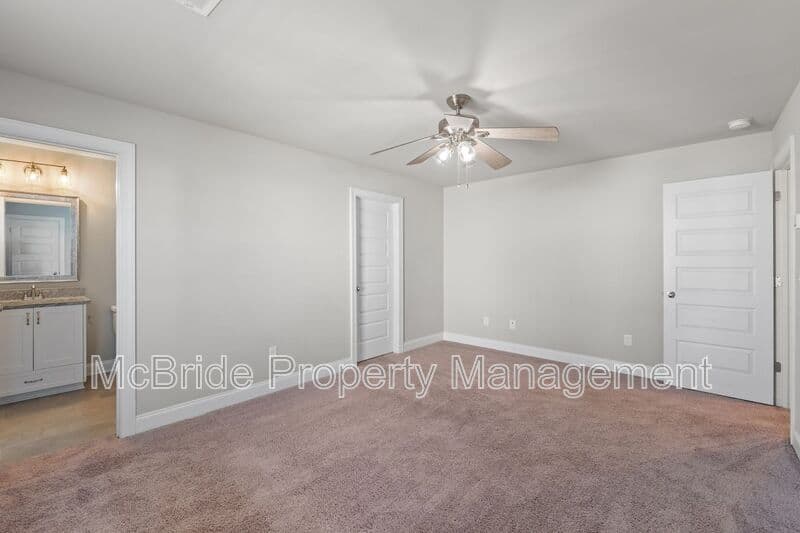 Evans House: 3031 Rosewood Drive
