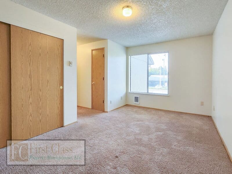 BEAVERTON Condo: 4824 SW MURRAY BLVD