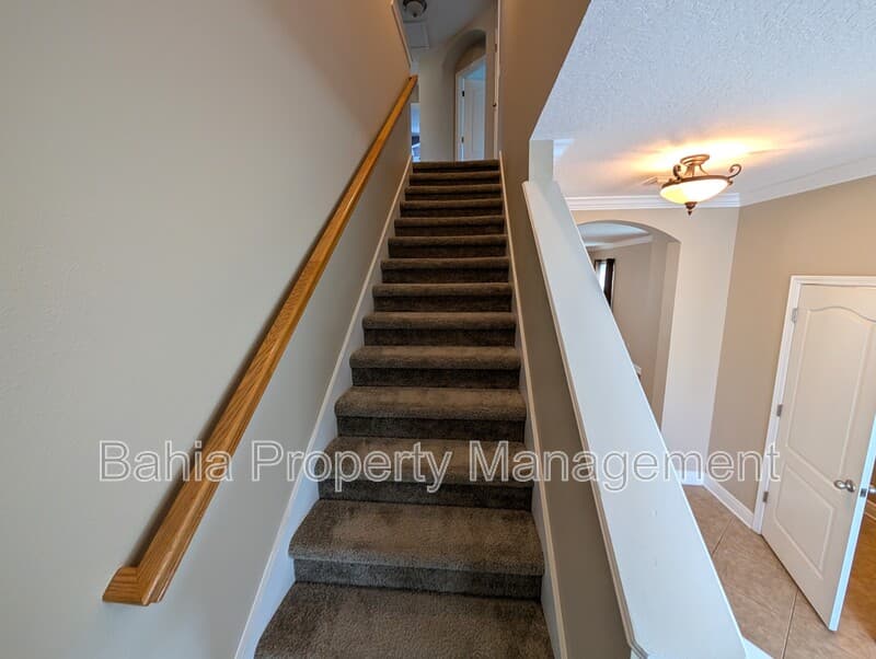 Tampa House: 7714 Landcare Ln