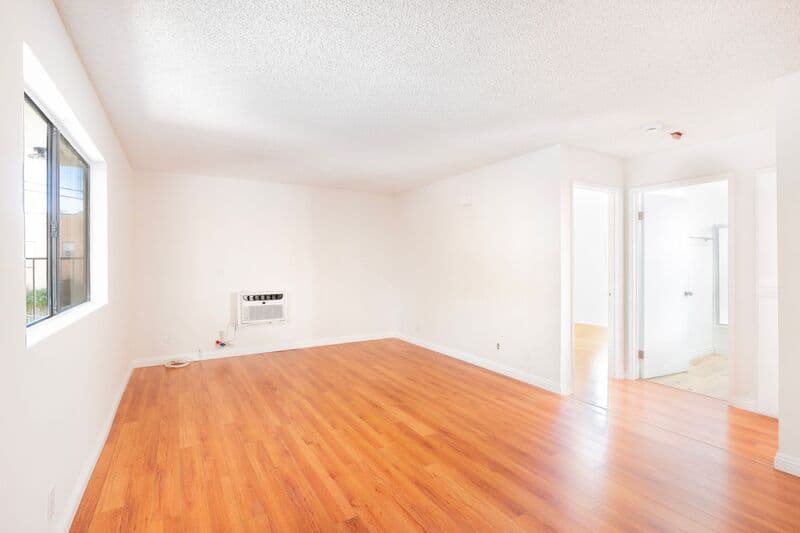 Los Angeles Condo: 980 White Knoll Dr Los Angeles, CA 90012
