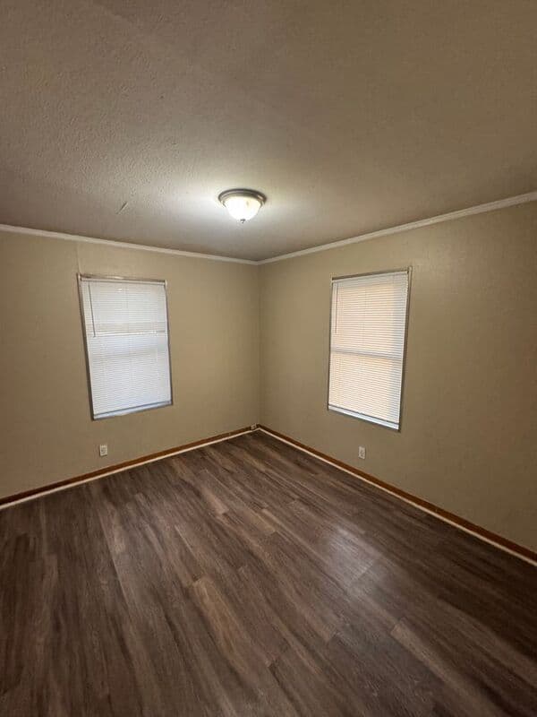 Memphis House: 4523 E Mallory Ave