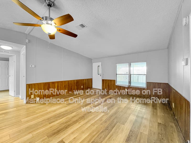 Jacksonville House: 7531 Covewood Dr