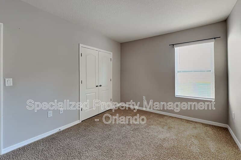 Deland House: 227 Duke Dr