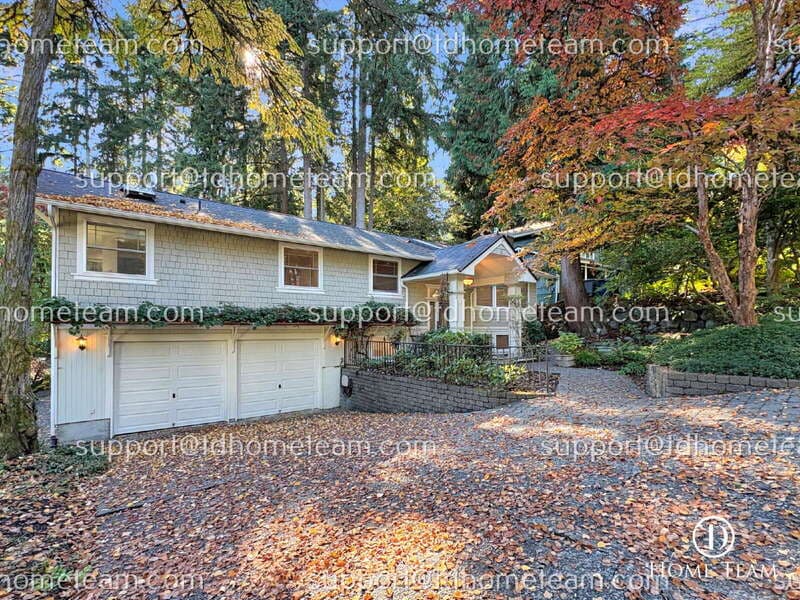 Bellevue House: 12903 NE 28th St