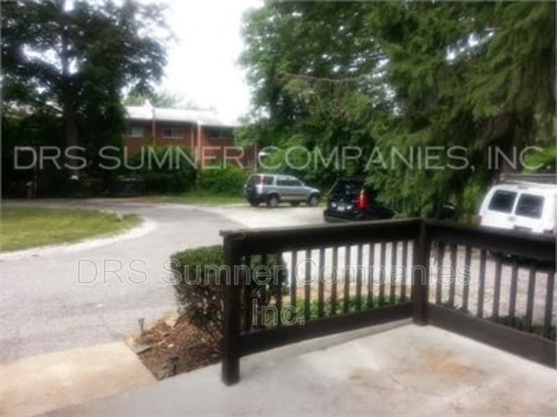 Baltimore Condo: 5440 Frederick Avenue - 2