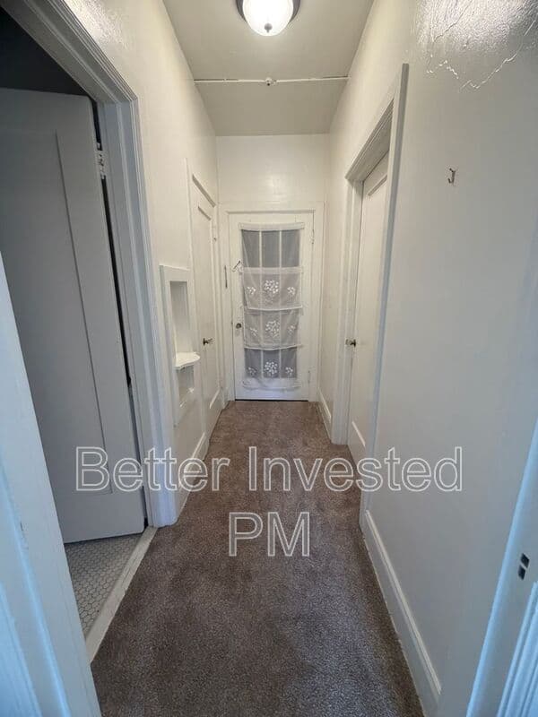 Santa Rosa Condo: 526 B St