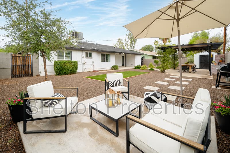 Phoenix House: 1731 W Highland Ave
