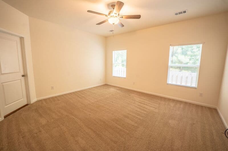 Richmond Hill House: 66 Rimmon Ct