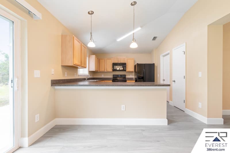 Palm Coast House: 49 Renshaw Drive