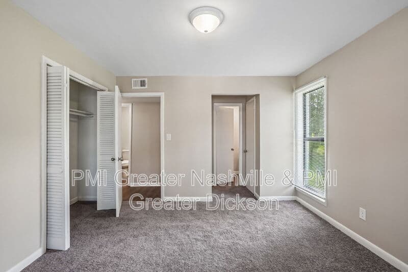 Dickson Condo: 405 Spring Street