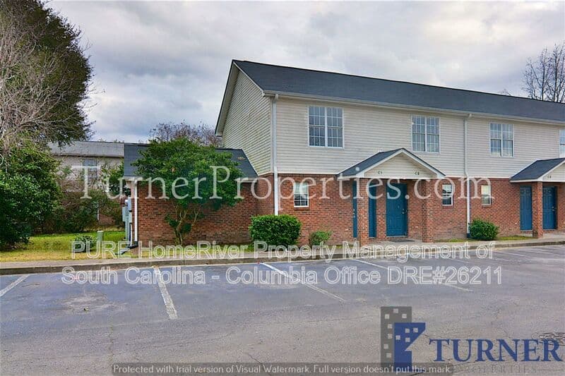 Columbia House: 3800 Plowden Rd