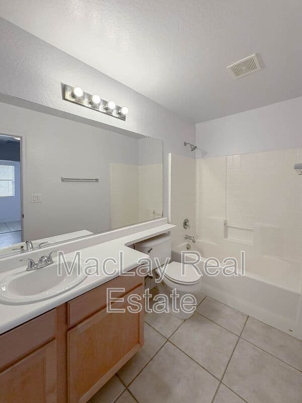 Phoenix House: 5216 W Albeniz Pl