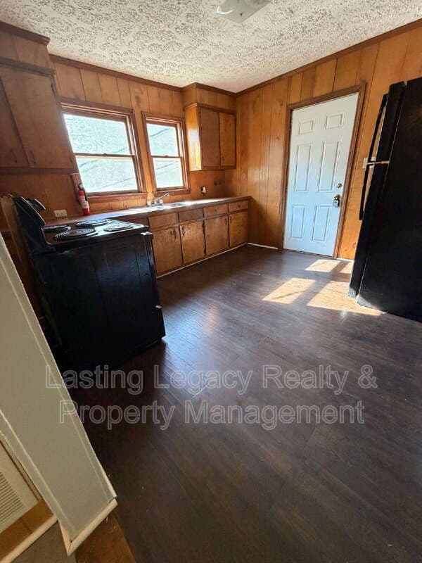 Winston Salem House: 438 Crews Street